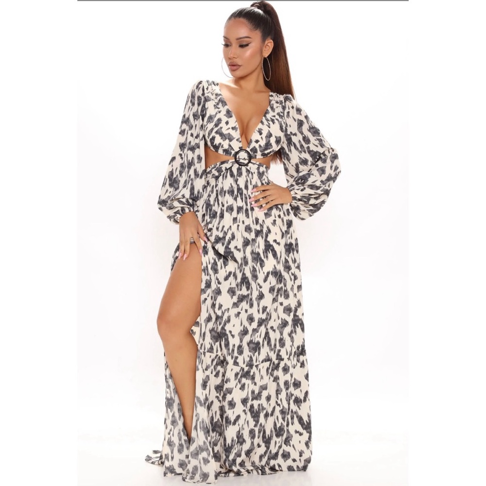 Fasion Nova - In My Element Maxi Dress - Cream/Combo